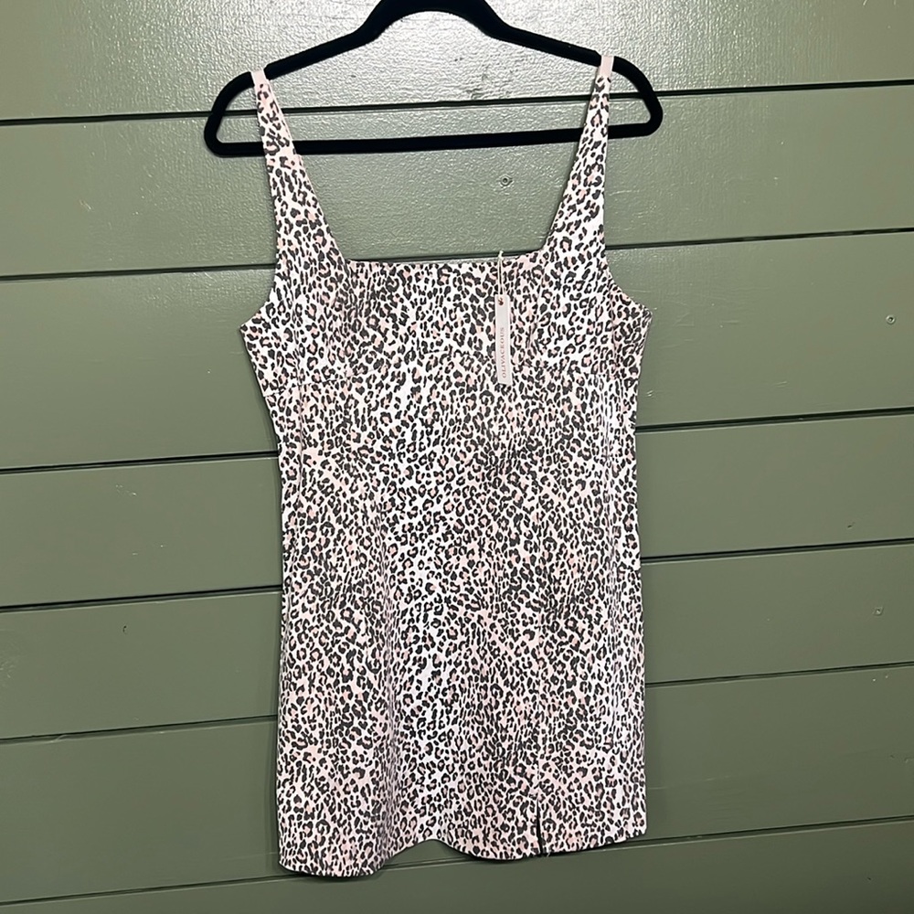 Olivaceous Size L Tan/White/Black Leopard Mini Dress